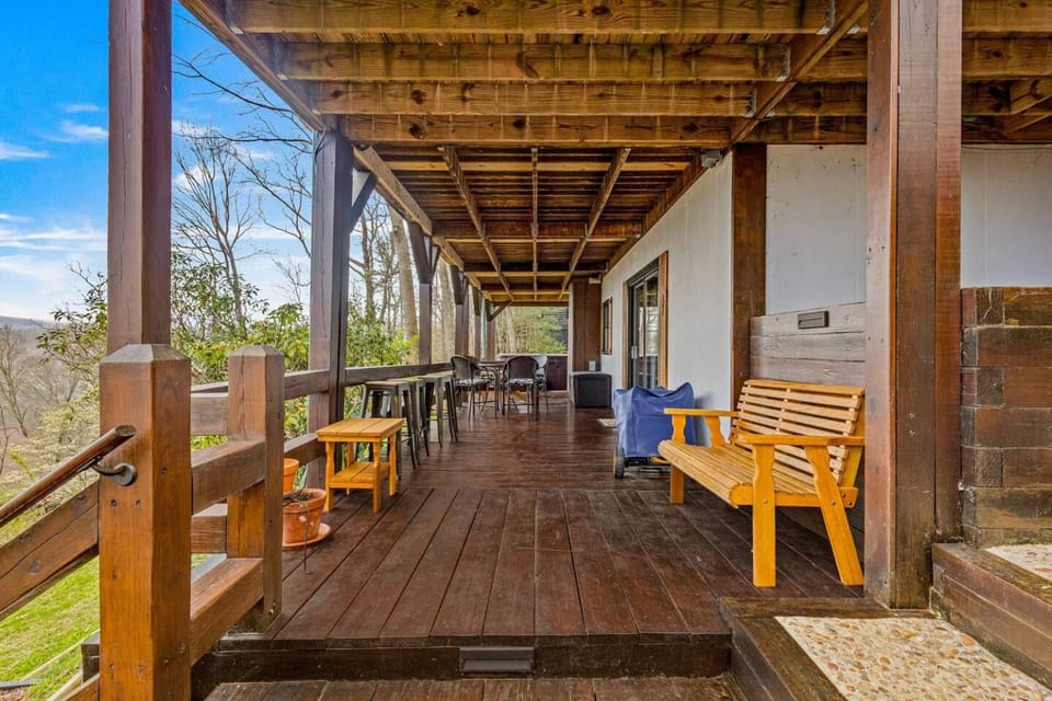 Patio, Balcony/Terrace