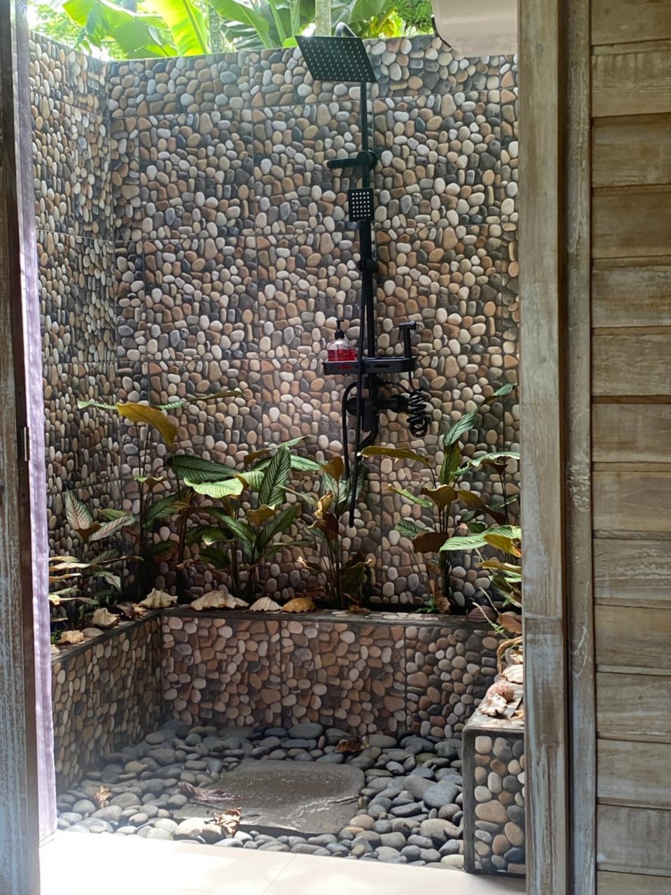 Sari Lumbung Bungalow Inn in Bali
