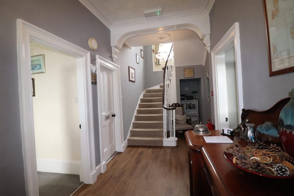 Craigmount - Wigtowns Book Themed House House in Wigtown