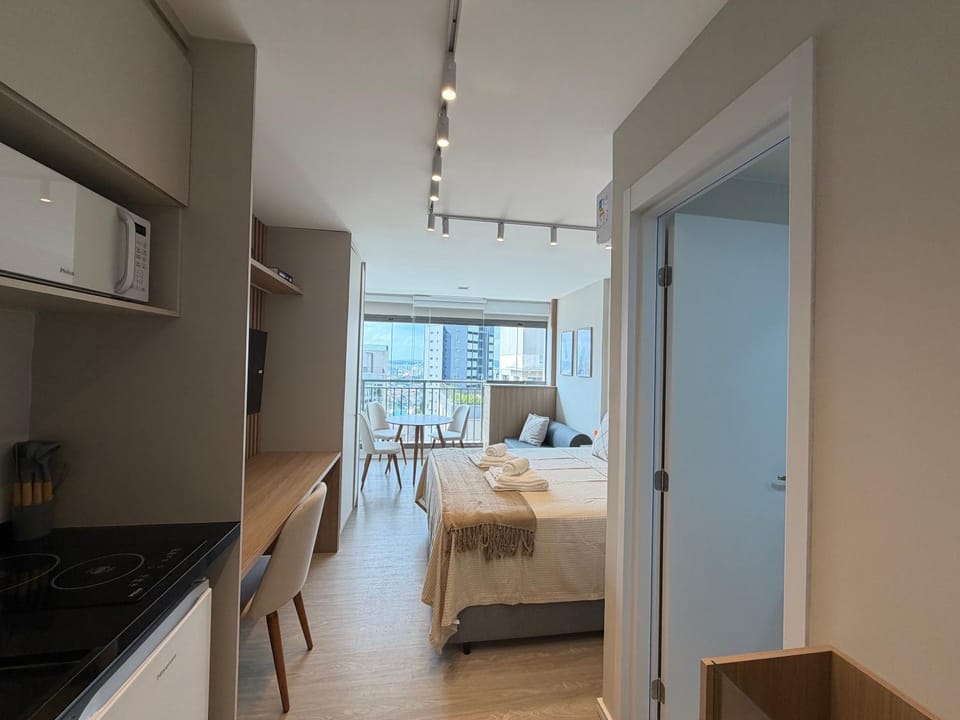 Photo of the whole room, microwave