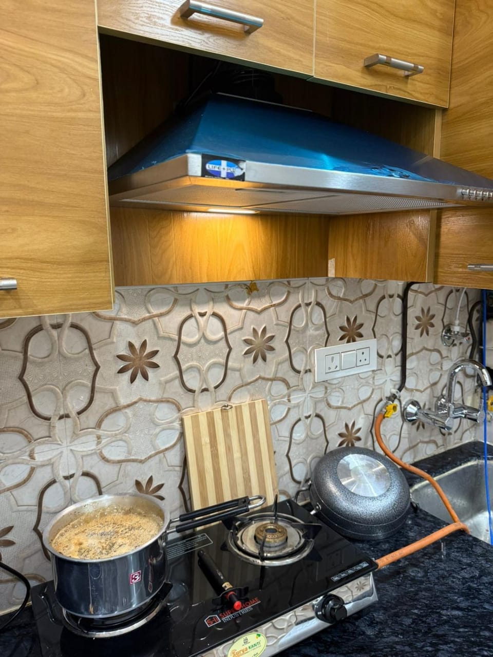 Delhi TripleOne Stays Apartment in Delhi