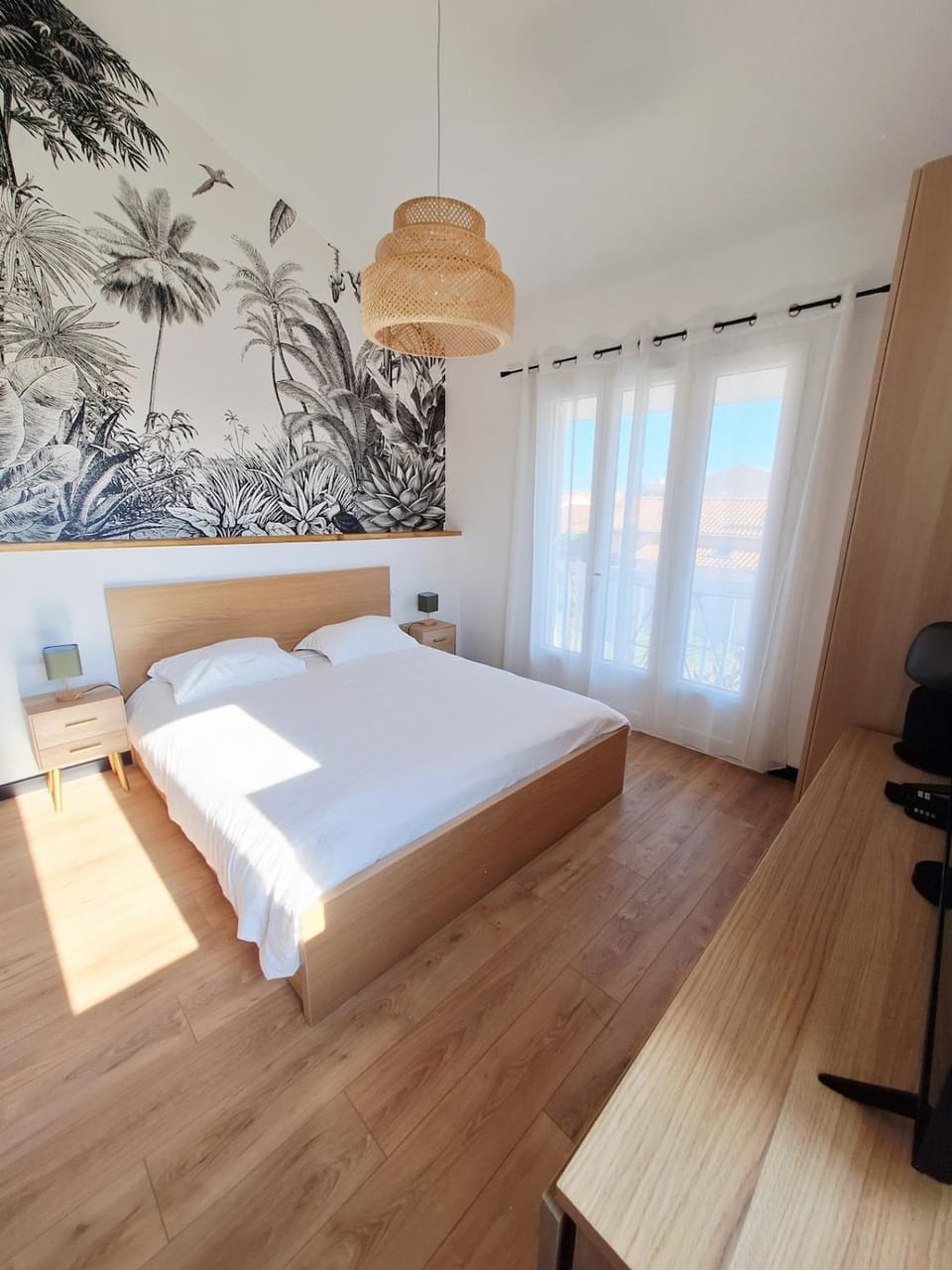 Le Clémenceau- 6pers - Plage 200m, Clim, PKG privé Apartment in Occitanie