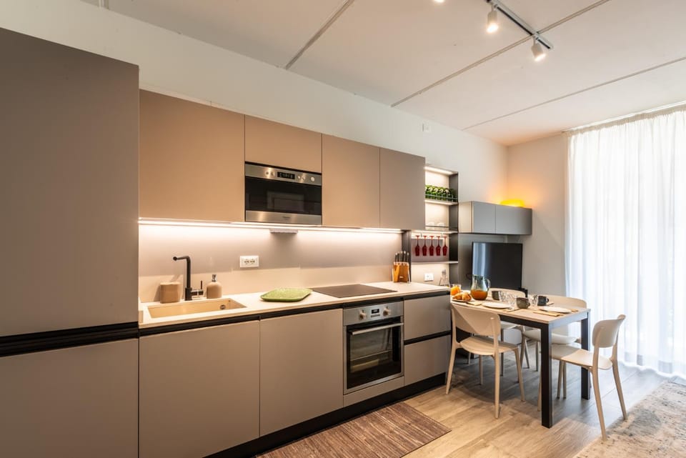 Spring, Day, Night, Winter, Summer, Balcony/Terrace, Kitchen or kitchenette, Dining area, Evening entertainment, Autumn, Seasons, dishwasher, heating, internet, oven, soundproof, kitchen, kitchen, air conditioner