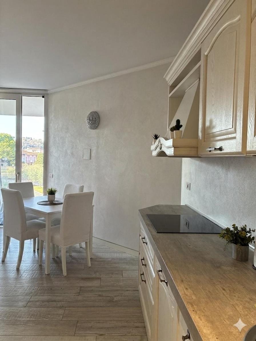 The Place Apartment in Desenzano del Garda