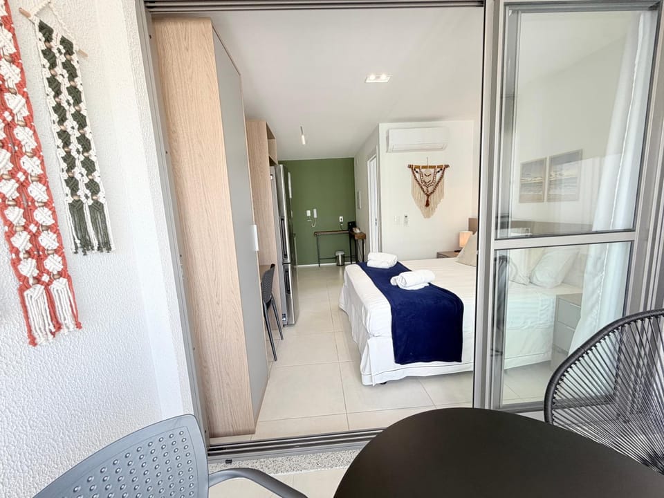 Bed, Photo of the whole room, Bedroom, air conditioner