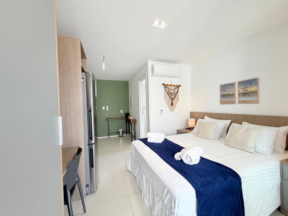Bed, Photo of the whole room, Bedroom, towels, air conditioner