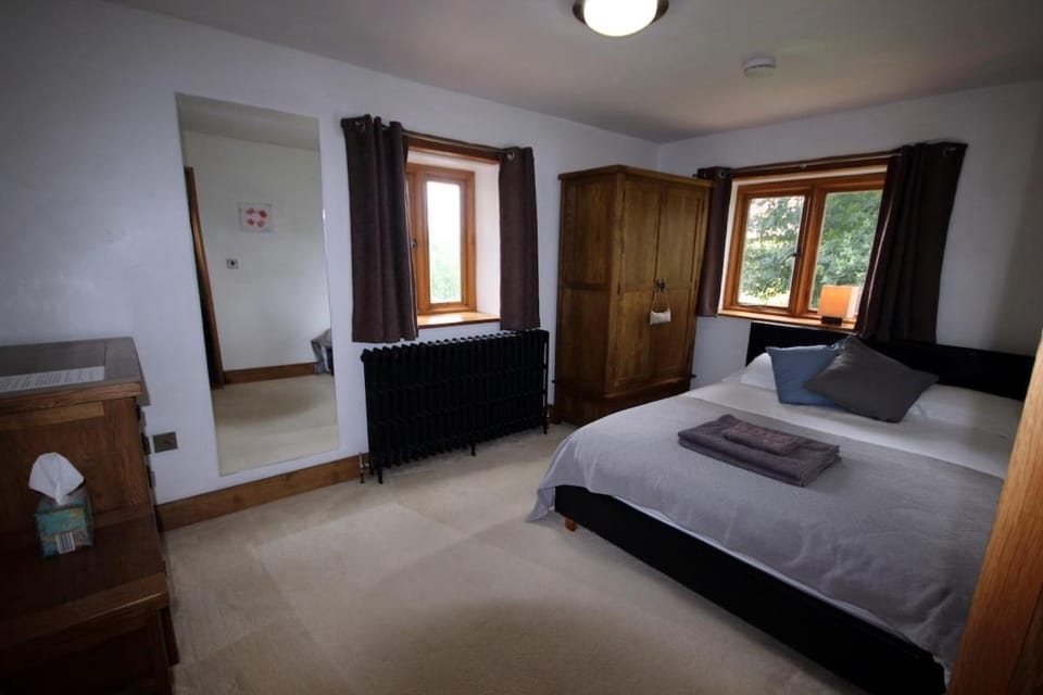 Devon Holiday Lets - The Arches, Upper and Lower House in North Devon District