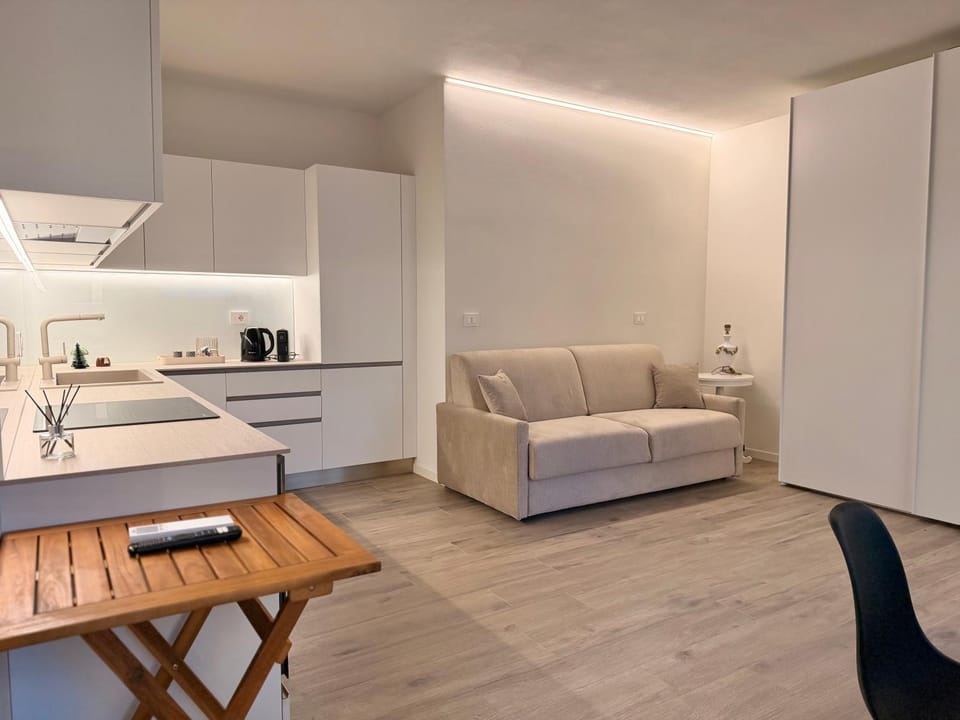 Kitchen or kitchenette, Living room, Seating area, Dining area, wardrobe