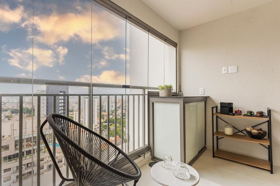 Coffee/tea facilities, View (from property/room), Balcony/Terrace