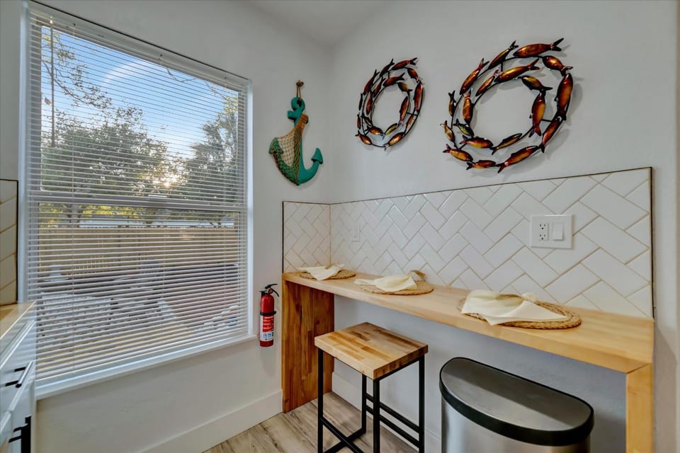 Modern Oasis Home 10 Min to St Pete Beach House in St Petersburg