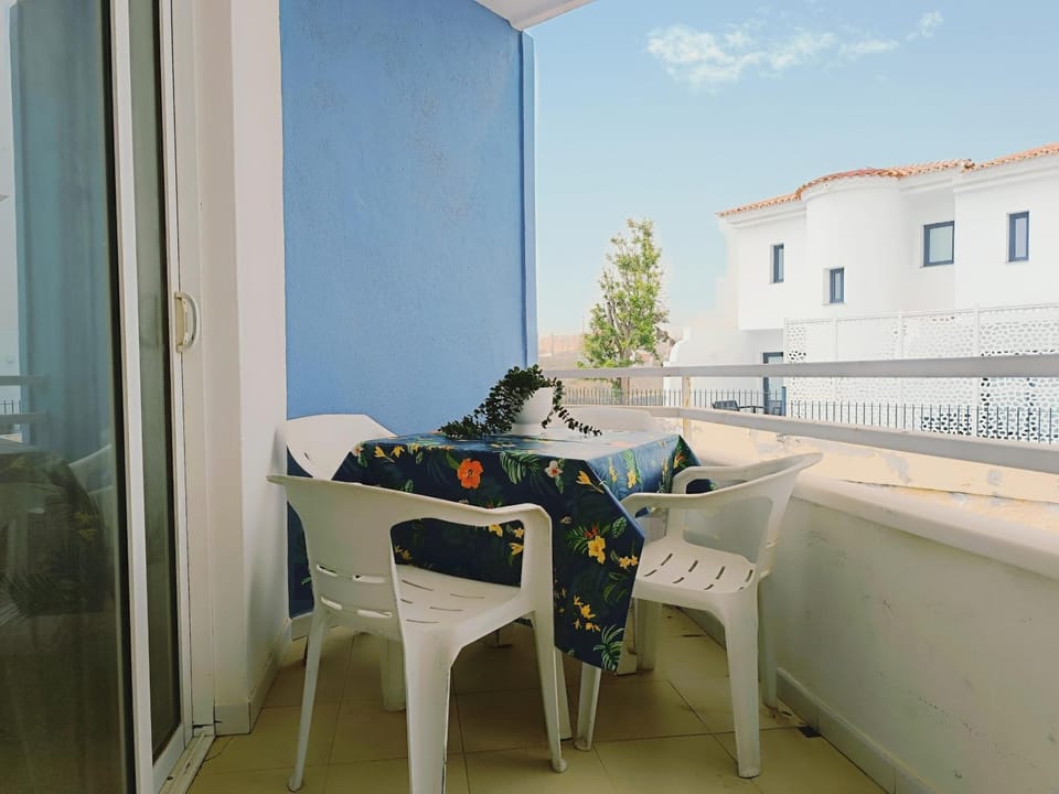Rentenerife Green park apartament holidays & pool Apartment in Abona