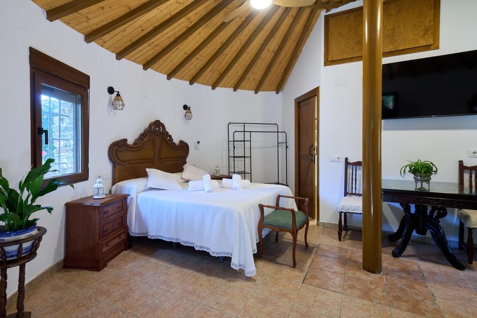 Apartamentos Los Chozos de Monfragüe House in Extremadura, Spain