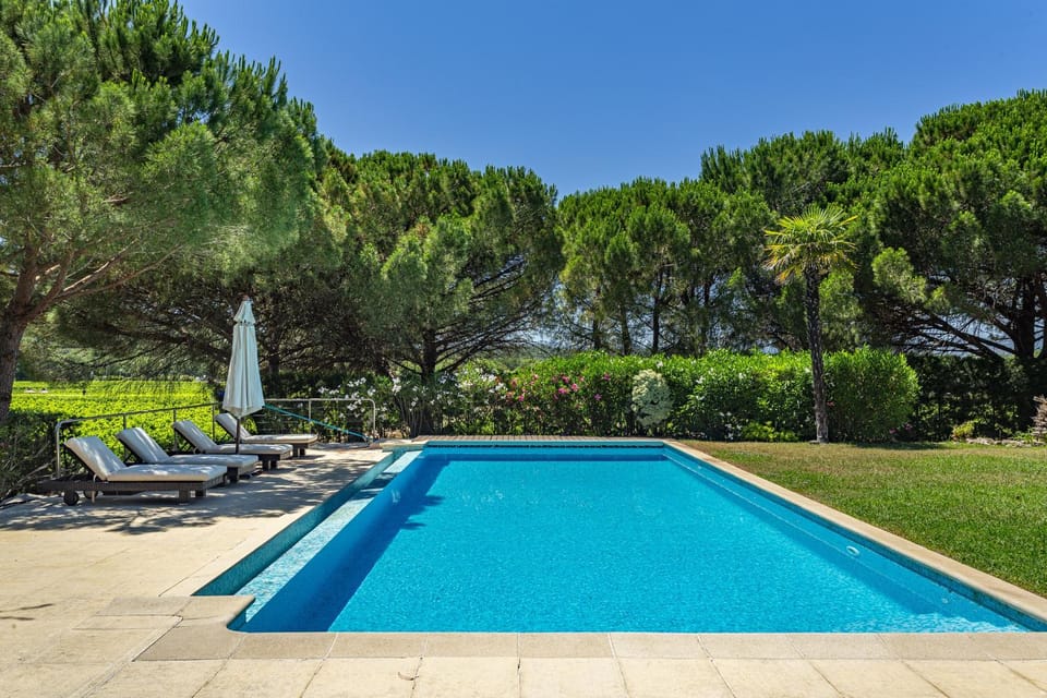 Villa luxueuse avec piscine Don Quichotte Villa in Gassin