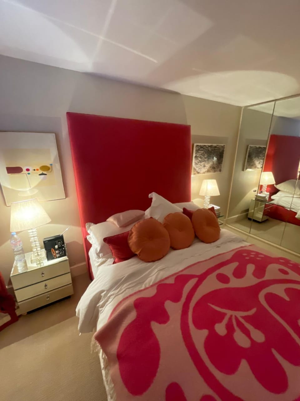 Saint Peter Hotel Hotel in London Borough of Camden