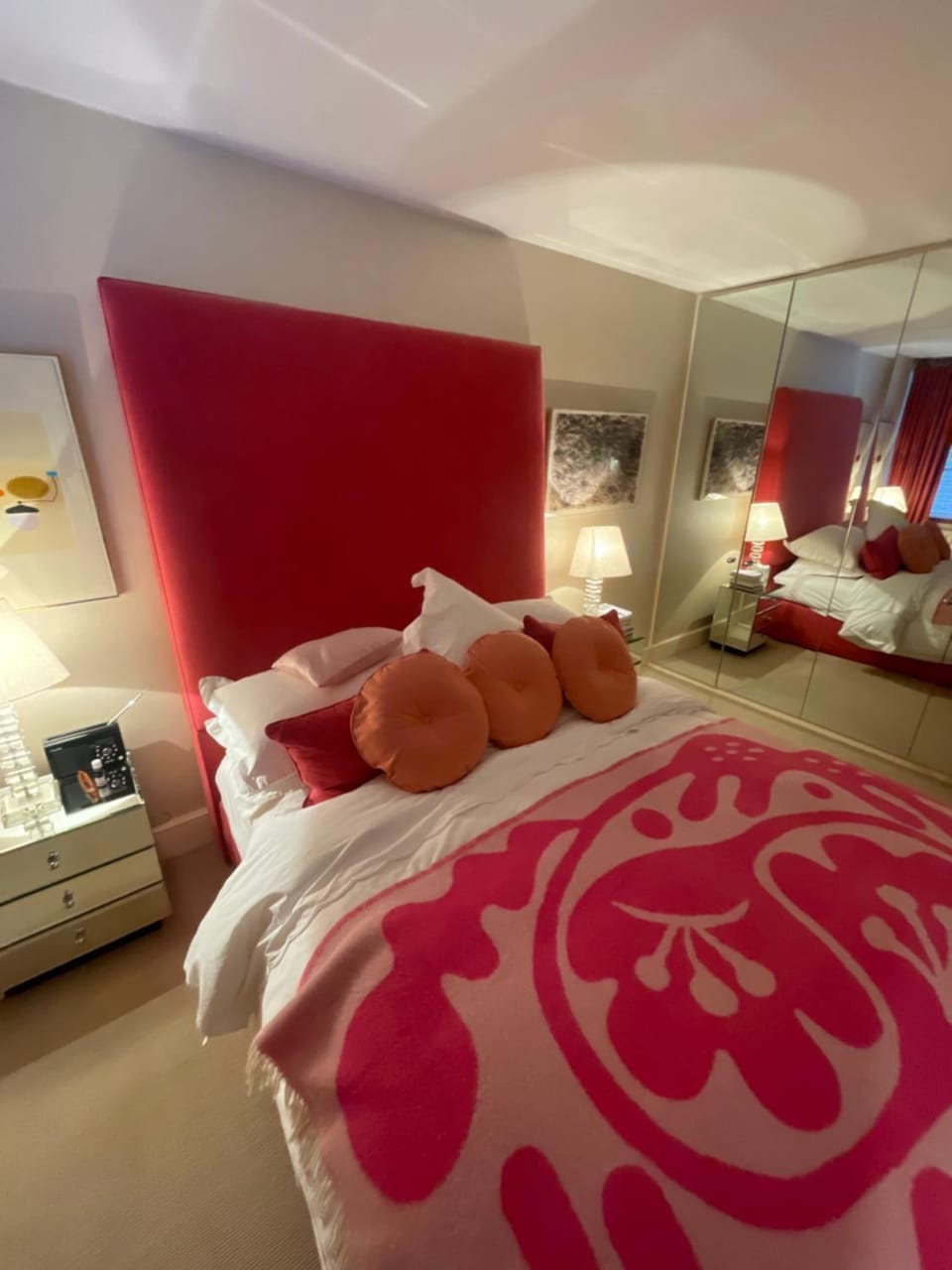 Saint Peter Hotel Hotel in London Borough of Camden
