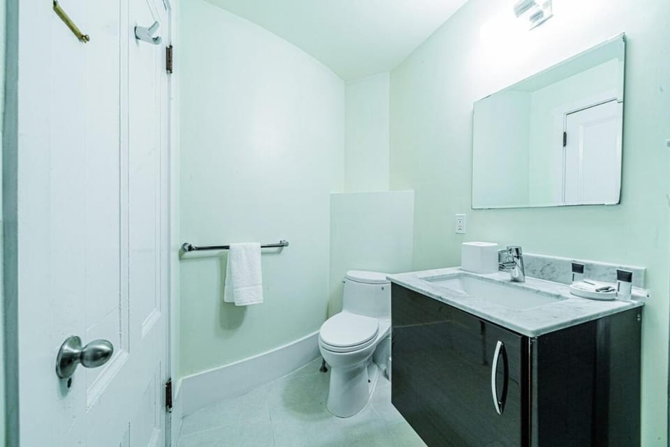 The Beacon Hill Residence Apartment in Beacon Hill