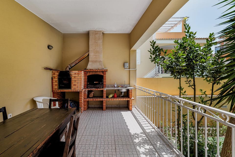 Casa da Arrabida Villa in Setúbal, Portugal