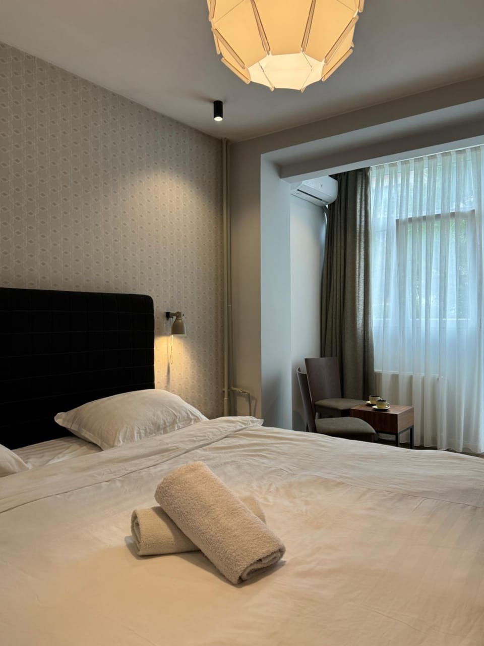 Boulevard Studios NewBorn Apartment in Serbia