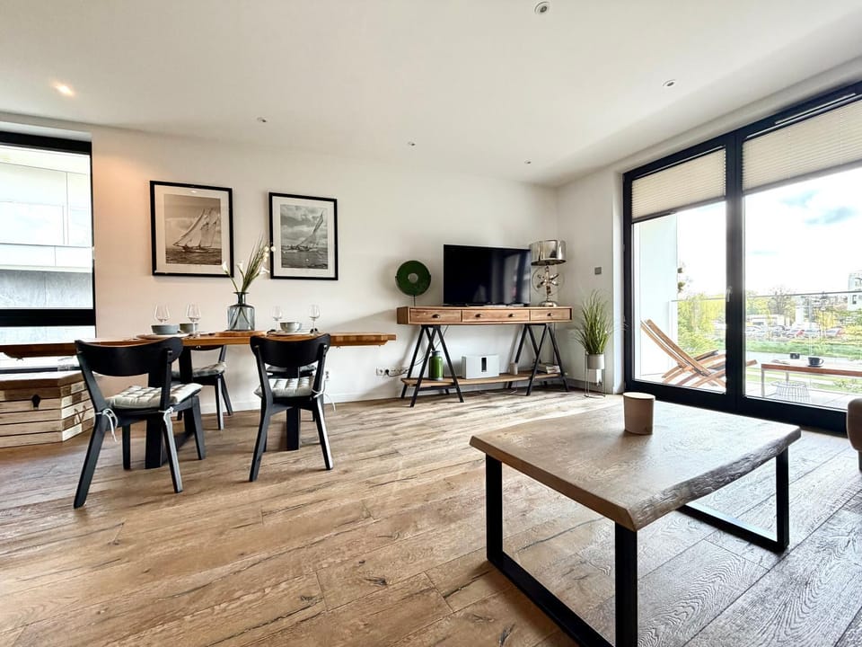 Balcony/Terrace, Living room