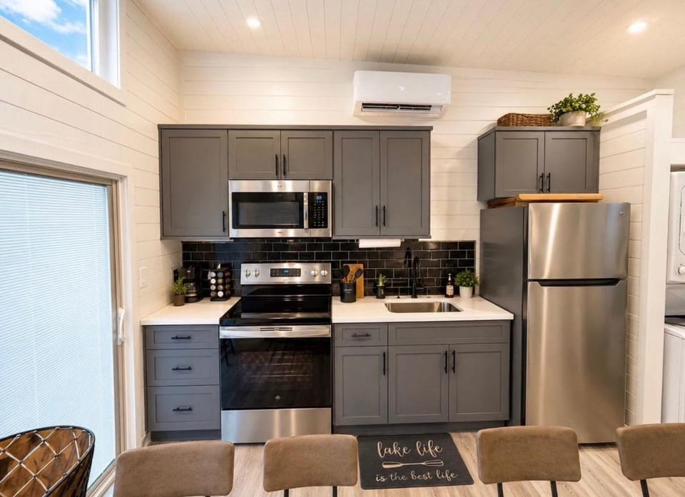 H20 Serenity - Pet Friendly Cozy Stay House in Lake Cumberland