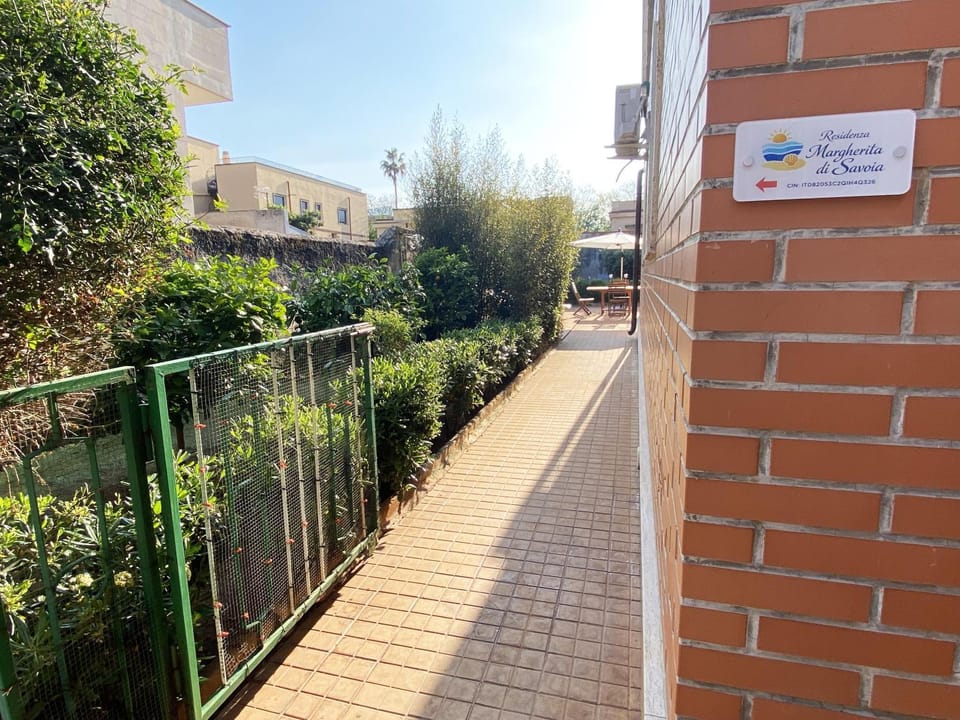 Property building, Garden view