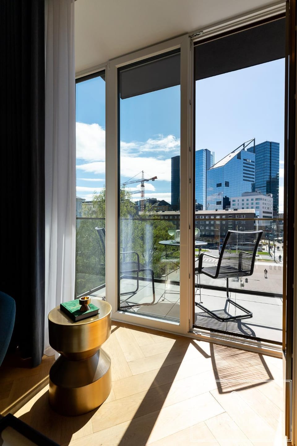 High-End 2BR, Ambassador building, Lift, Skyline view Apartment in Tallinn
