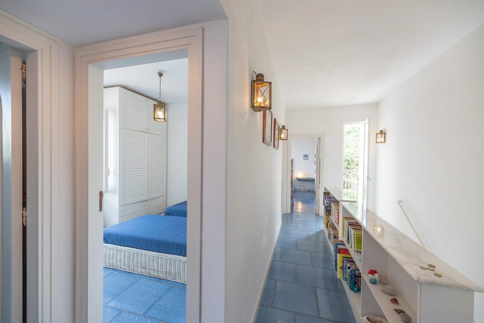Villa Li Campi Anacapri Center Apartment in Anacapri