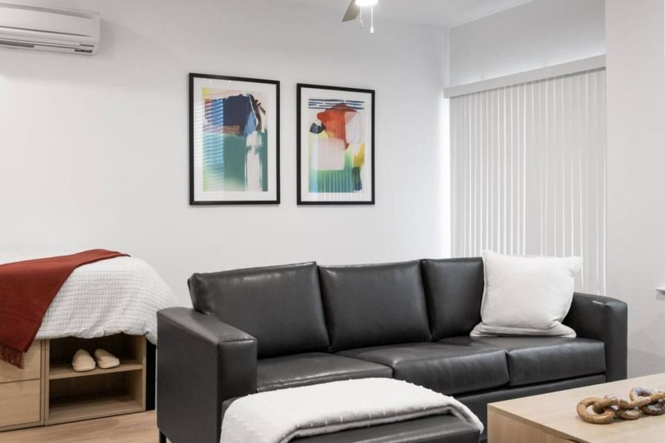 Fresh 3BR Bishop Arts - Gym, Yoga, Game Lounge Apartment in Dallas
