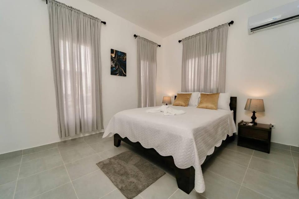 Family Villa with Pool, BBQ, 5 Min from Macao Beach House in Punta Cana