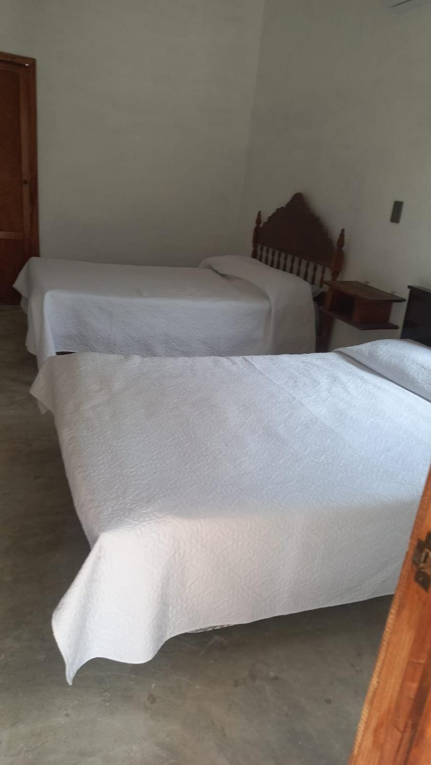 Casa a 5 minutos de la playa, AC, estacionamiento House in State of Puebla