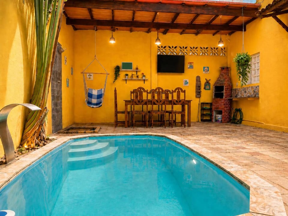 BBQ facilities, Swimming pool