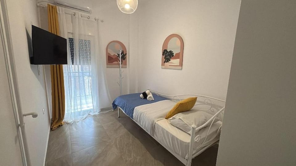 NEW 2 steps away from the port charming house Apartment in East Attica Regional Unit, Greece