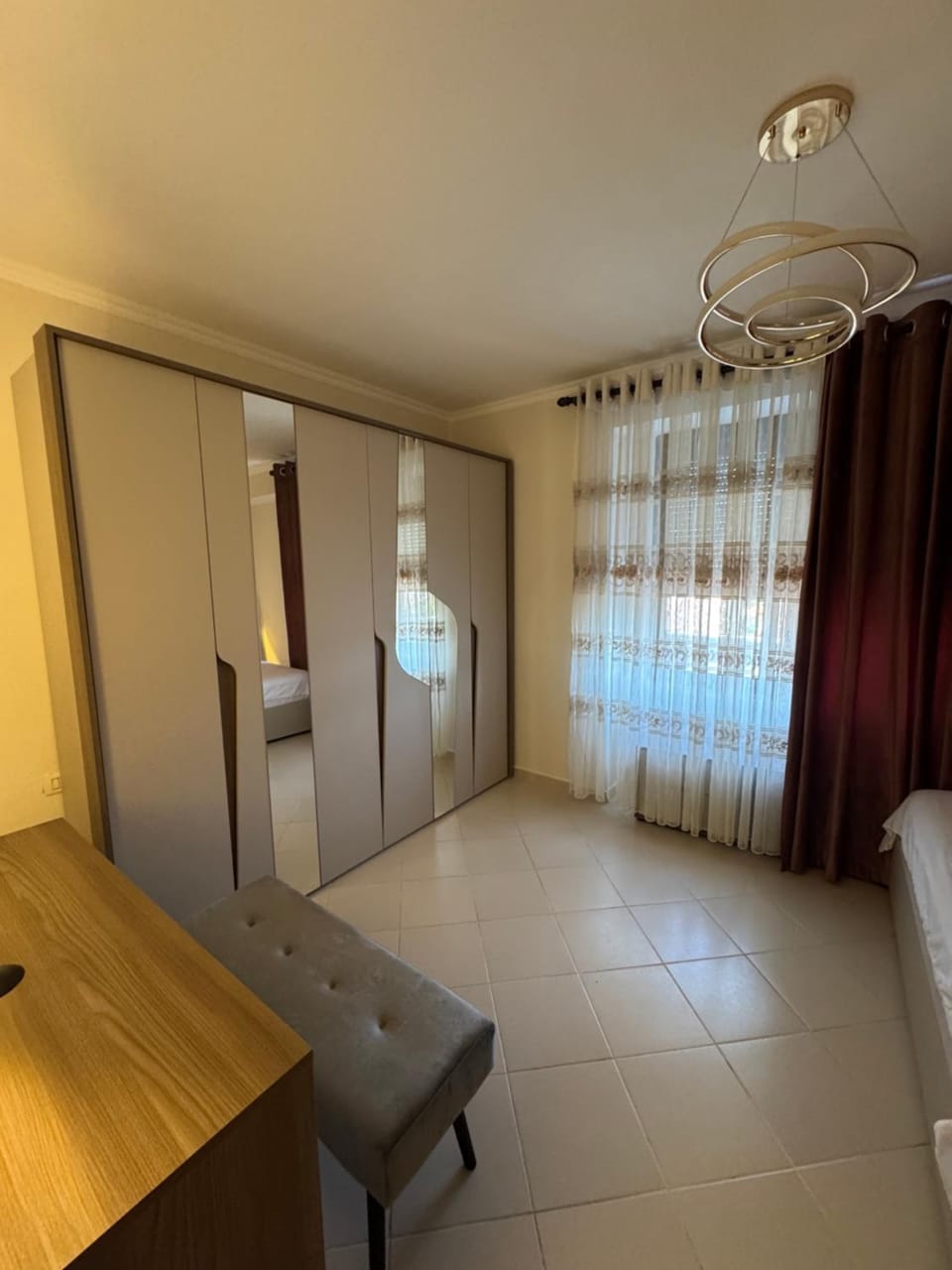 Purple Mango Apartment in Tirana