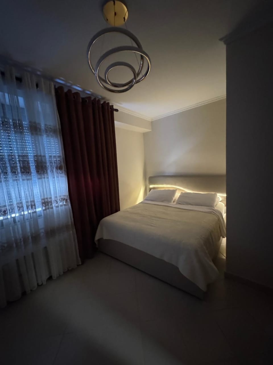 Purple Mango Apartment in Tirana