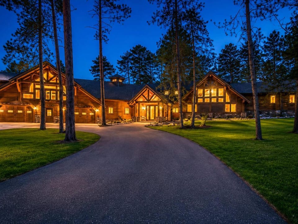 Loft Guest House with Dock & River Views Apartment in Park Rapids