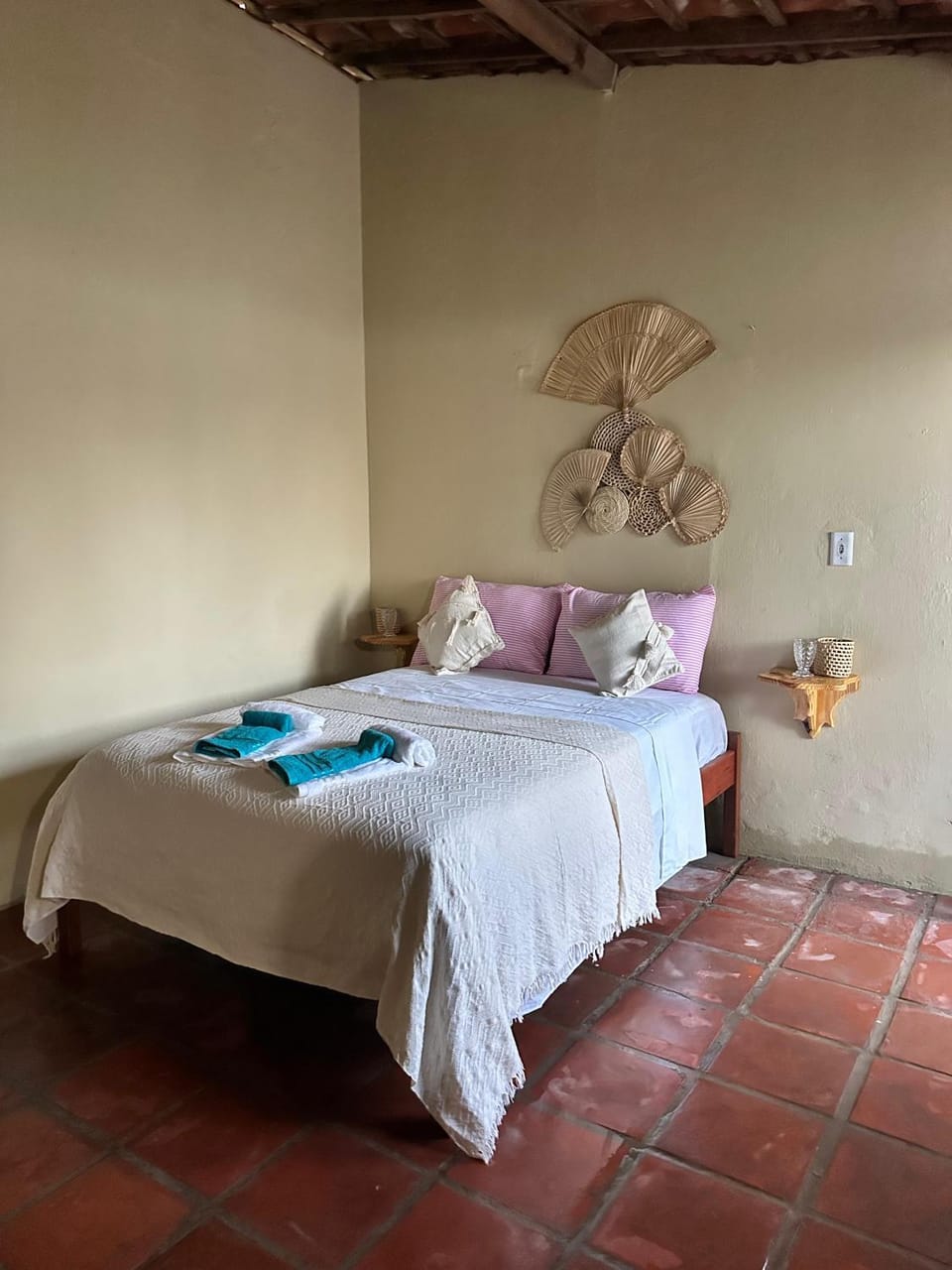 Property building, Bed