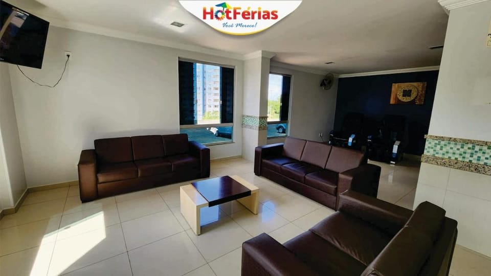 Communal lounge/ TV room, Lobby or reception
