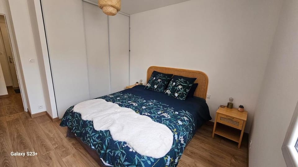 Le Clos Magnolia Apartment in Cognac