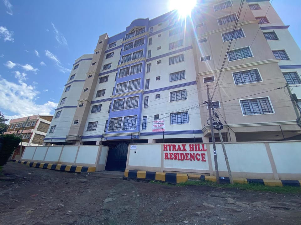 Terracotta Loft - Cozy gem - 1 bdrm Apartment in Kenya