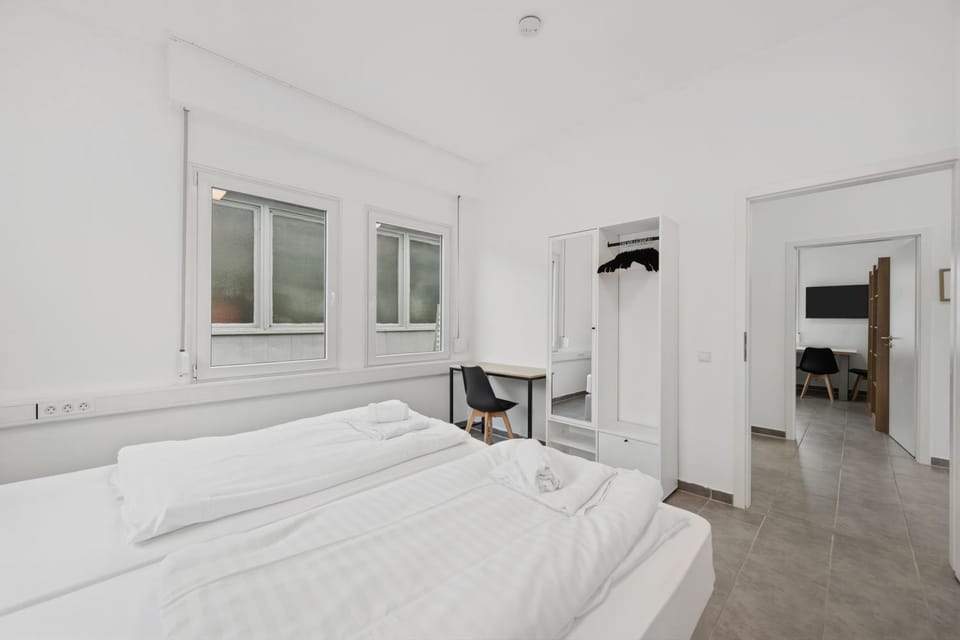 Bed, Bedroom, towels, wardrobe