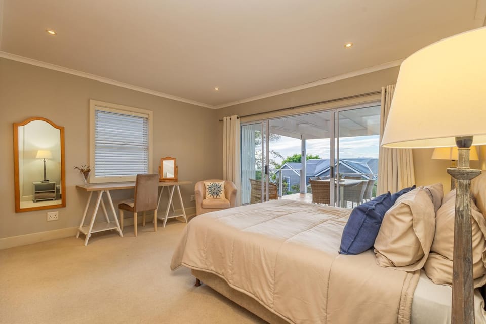 Little Pearl of Pezula Golf At 14 House in Knysna