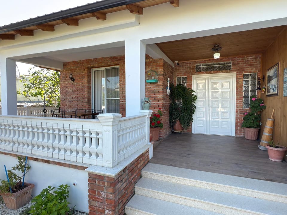 Property building, Patio, Facade/entrance, Day, View (from property/room), Balcony/Terrace