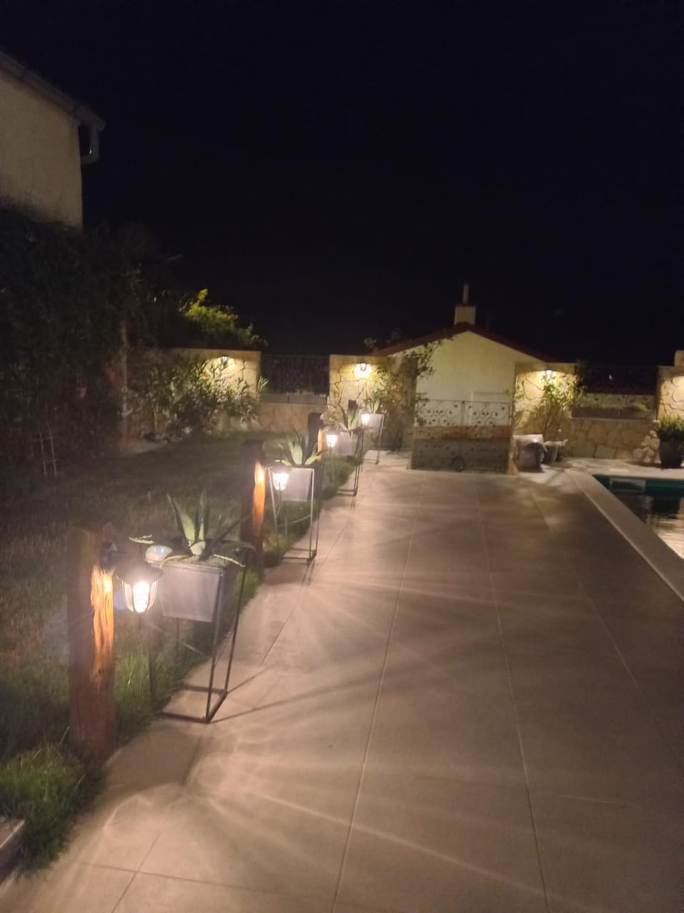 Inner courtyard view