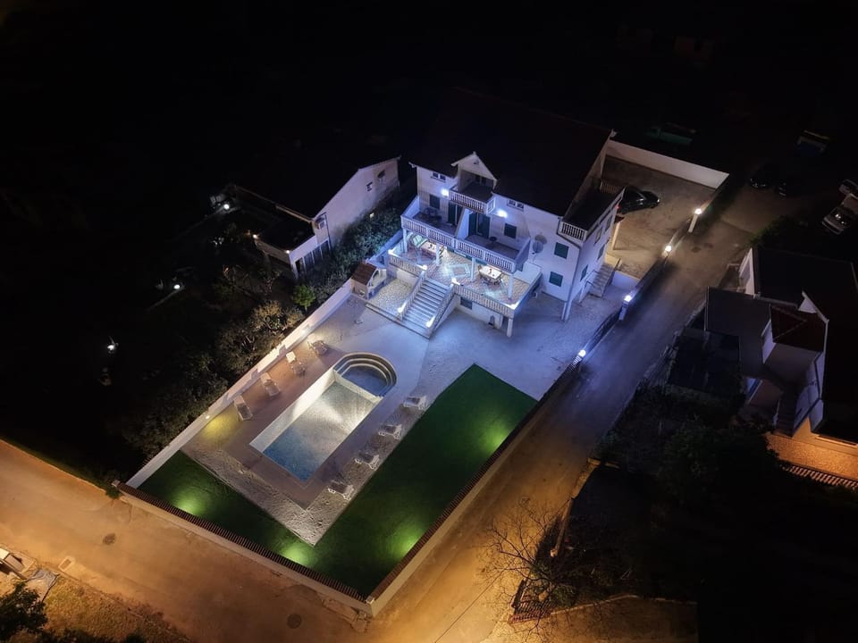 Property building, Night, Bird's eye view, Garden, Pool view, Swimming pool