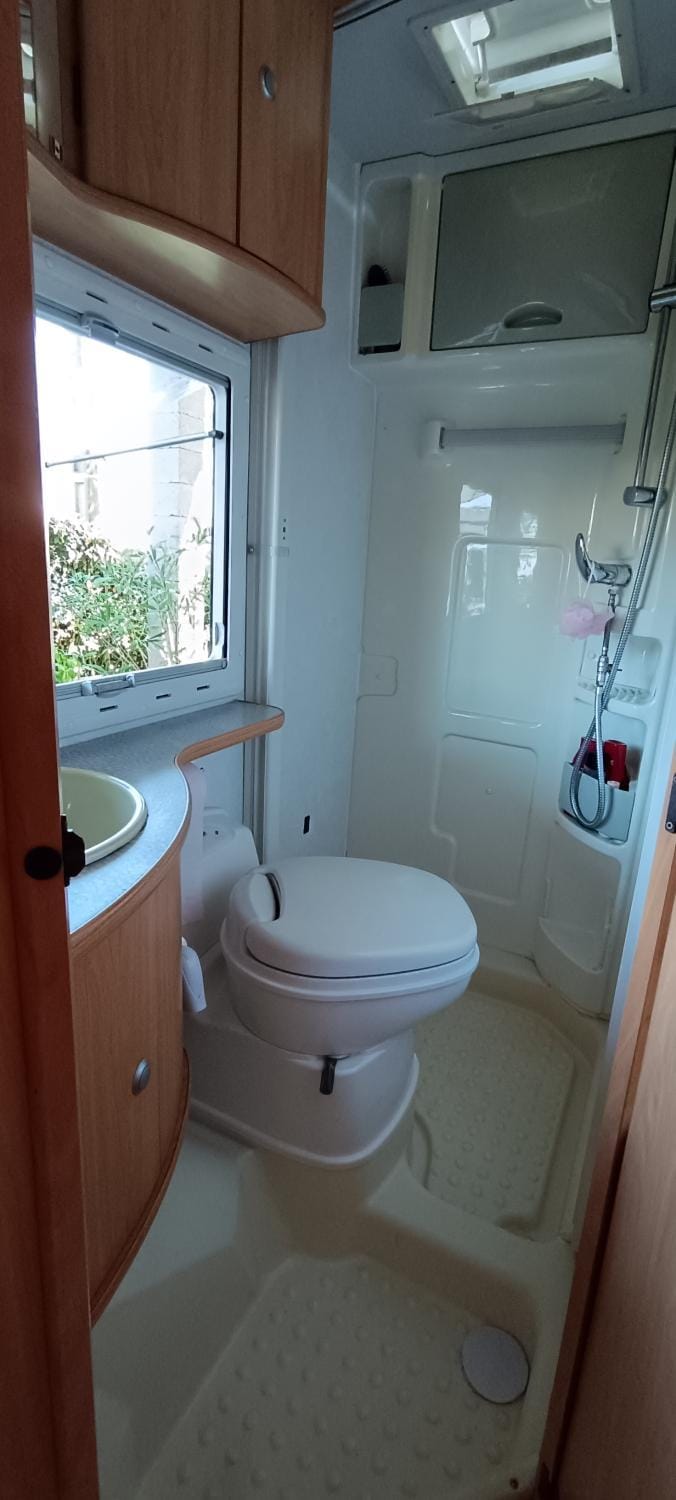Shower, Toilet, Bathroom