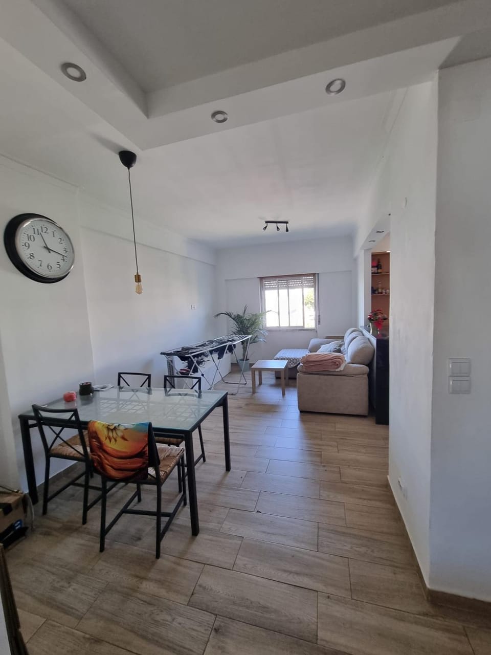 Large room in Almada Laranjeiro Hostel in Setubal District