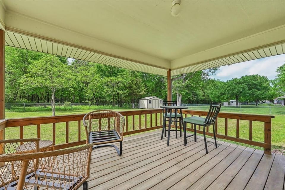 Legacy Family Grand Lake Retreat 5 minutes to Wolf Creek Boat Launch Marina and Expo Center House in Grove