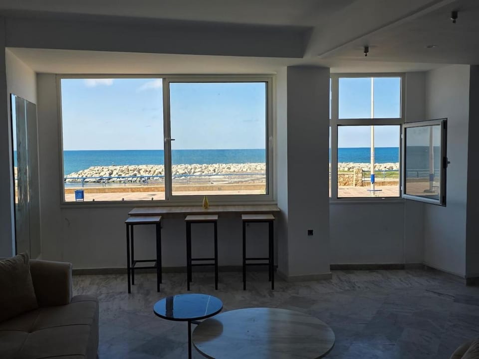 Panoramic Coastal Retreat Les Palmiers Monastir Apartment in Tunisia
