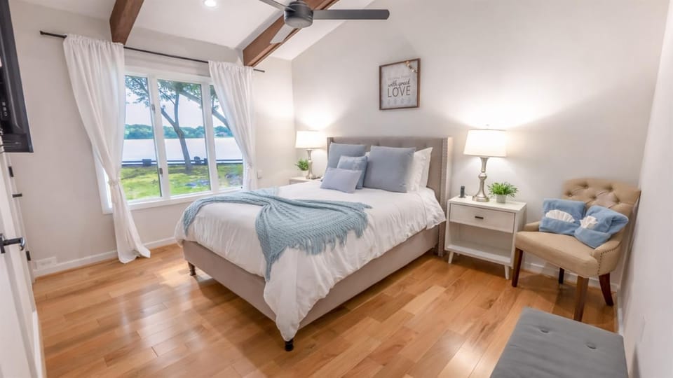 Haiku River House 5BR Zen Riverfront Retreat Near DC Villa in Fort Washington