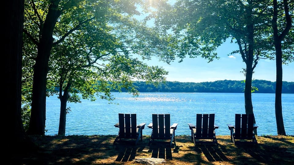 Haiku River House 5BR Zen Riverfront Retreat Near DC Villa in Fort Washington